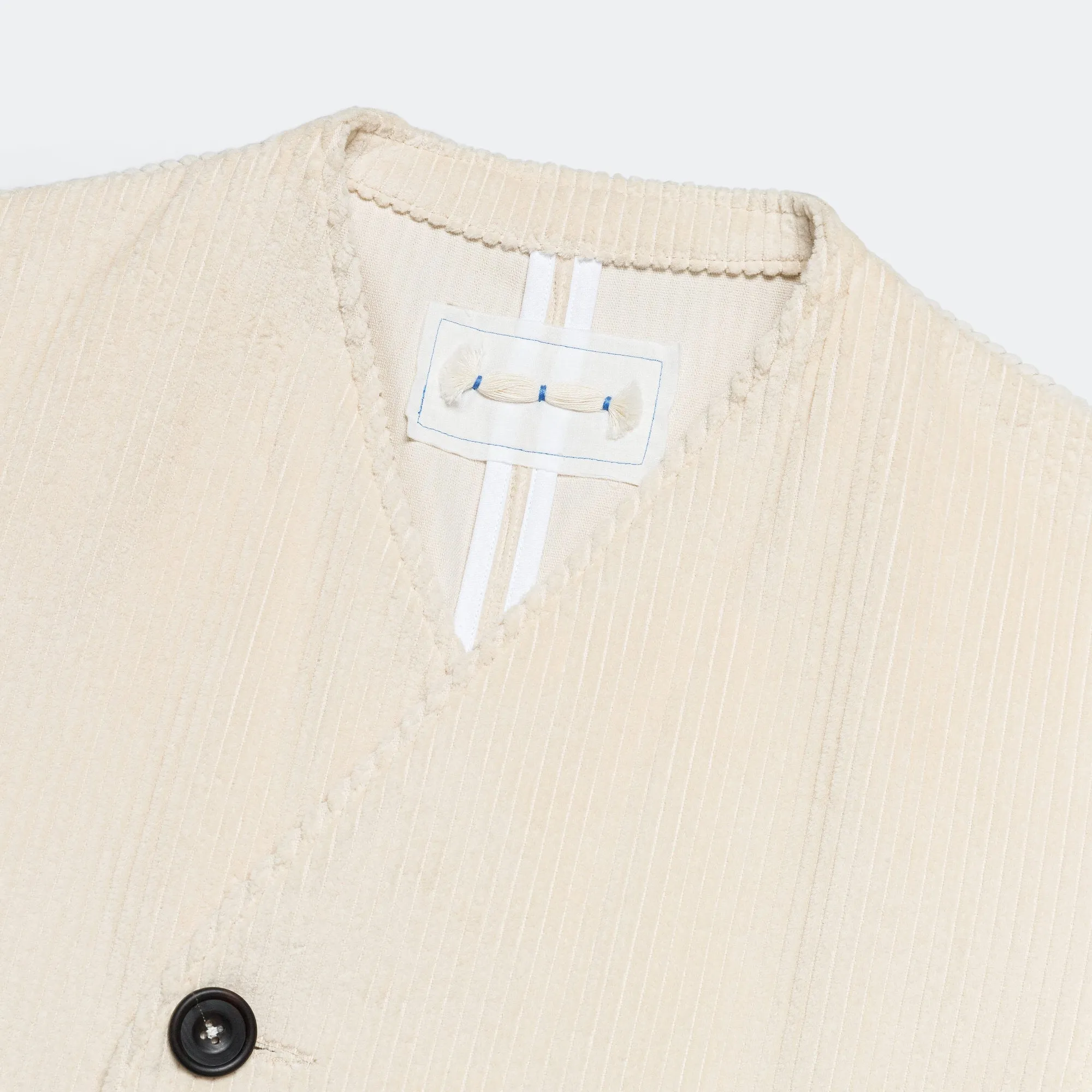 Brooch Wearers Blazer - Ecru Corduroy