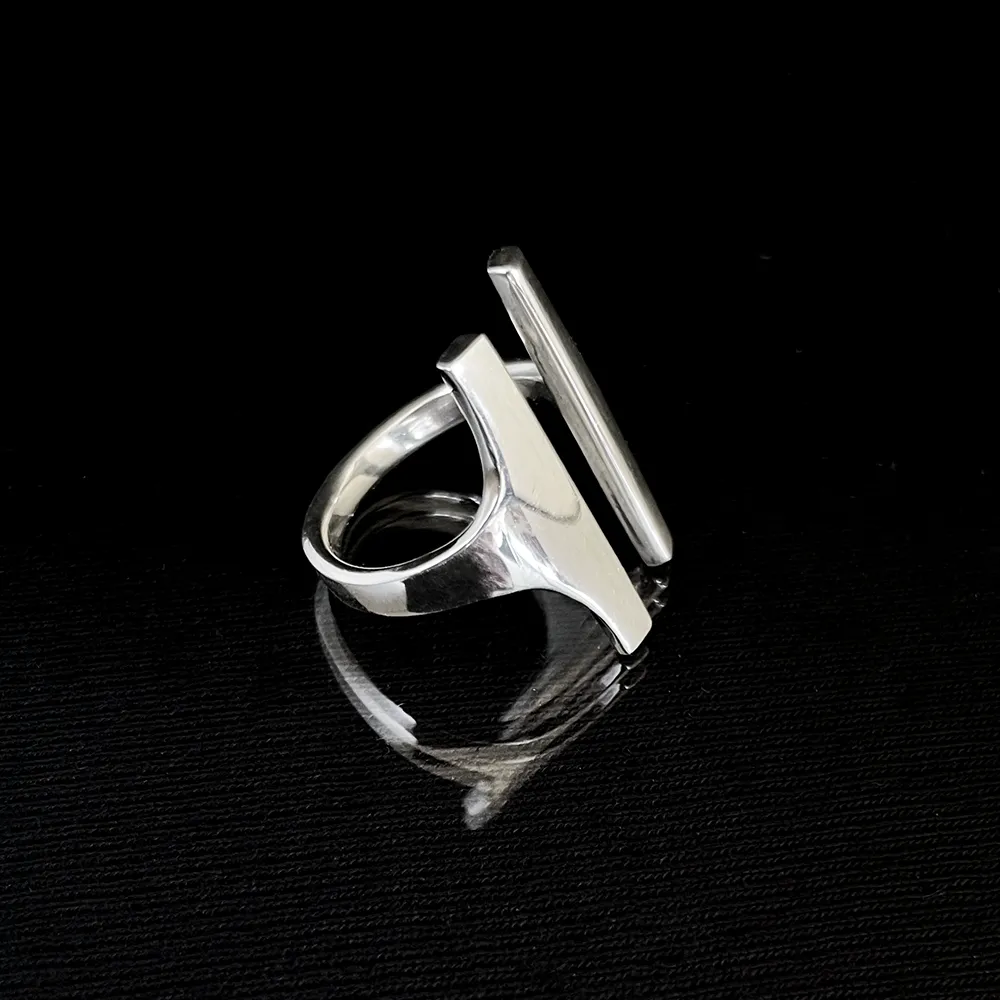 HRH I-Beam Ring in 3 sizes