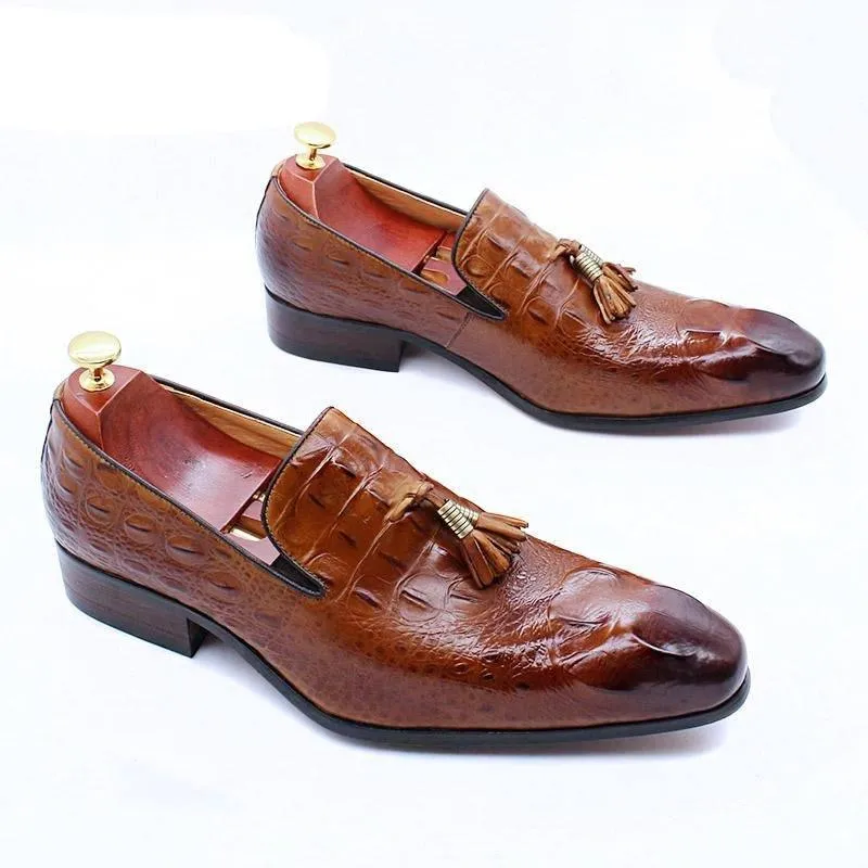 Luxury Leather Loafer Shoes With Tassels